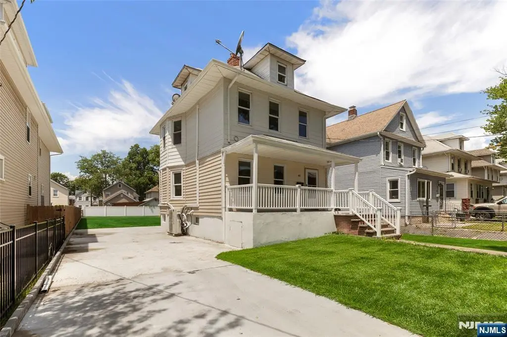 40 Teaneck, Ridgefield Park, NJ 07660 - #1