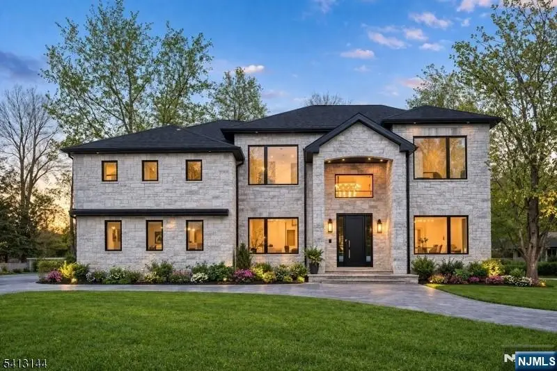 39 Billingsley Drive, Livingston, NJ 07039 - #1