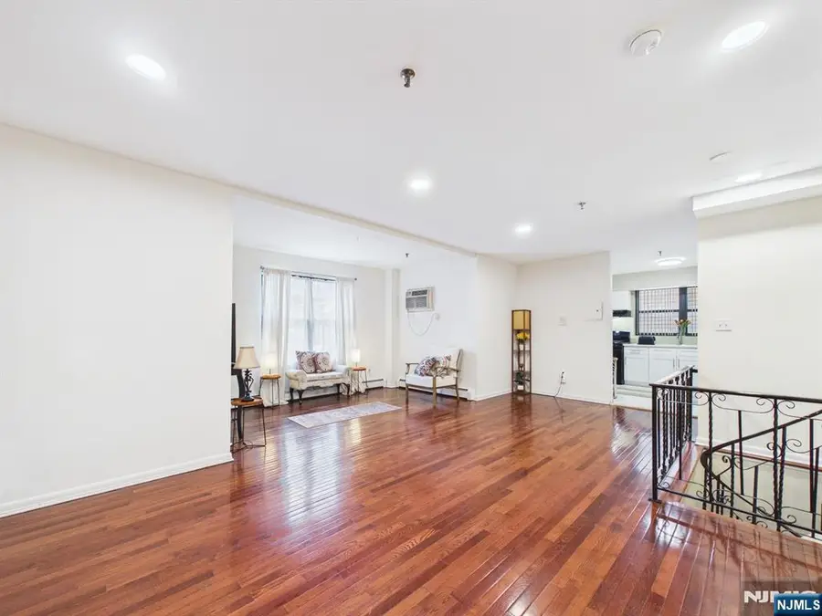 4905 Park Avenue 1C, Union City, NJ 07087 - #3
