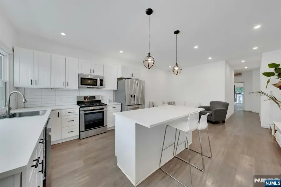 91 Lexington Avenue, Jersey City, NJ 07304 - #3