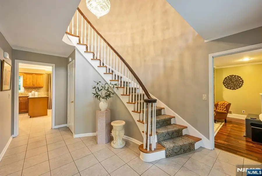 27 Cobblestone Lane, Ramsey, NJ 07446 - #2