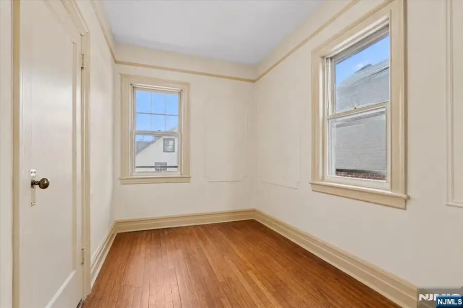 540 Highridge Avenue, Cliffside Park, NJ 07010 - #3
