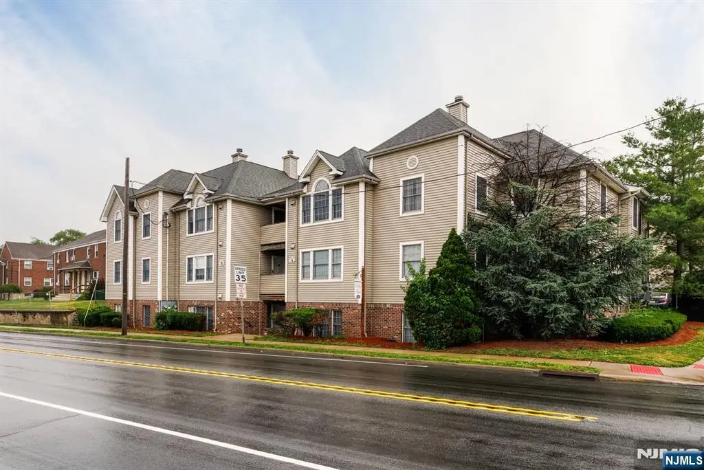 428 Grand Avenue 2C, Palisades Park, NJ 07650 - #1