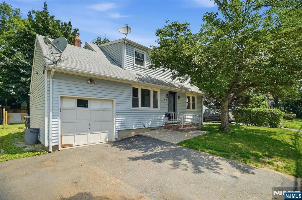 17 E Johnson Avenue, Bergenfield, NJ 07621 - #1