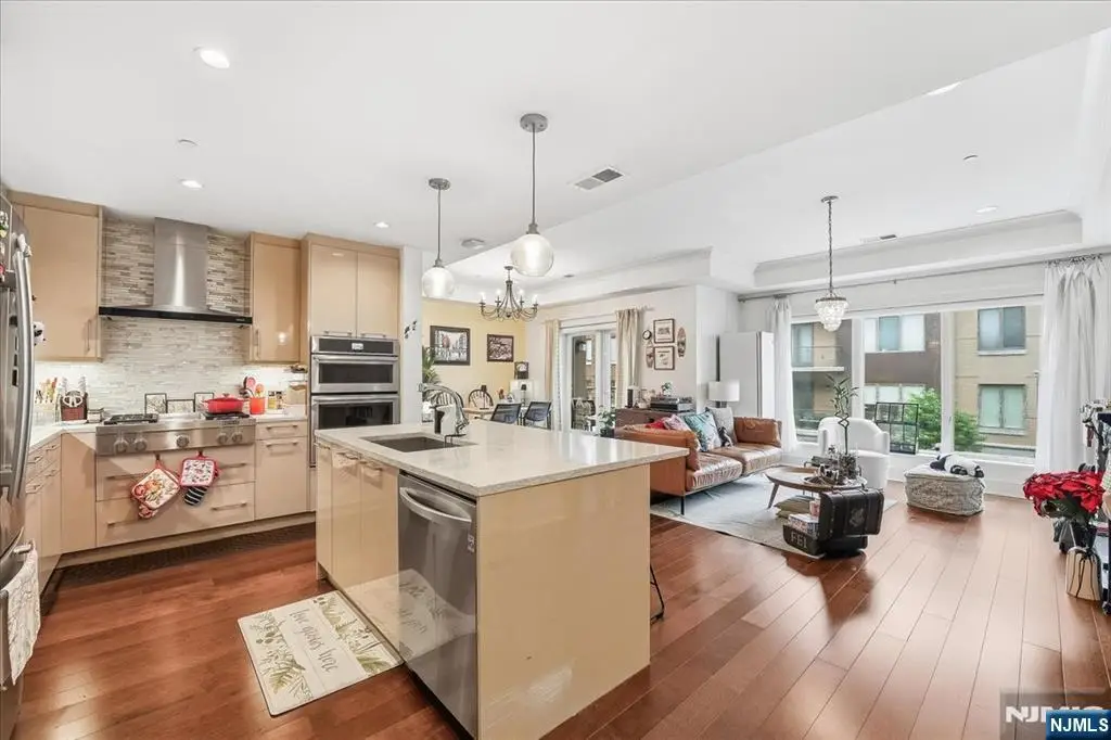 150 Henley Place 210, Weehawken, NJ 07086 - #1