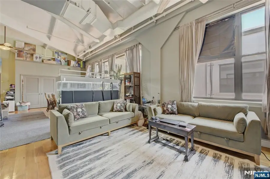300 Communipaw Avenue 160, Jersey City, NJ 07304 - #3