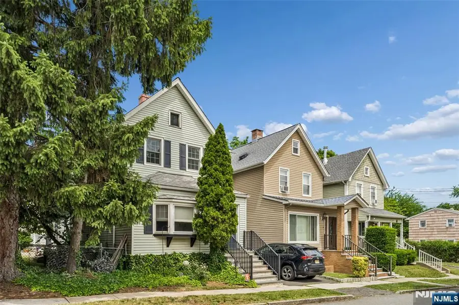 33 Myrtle Avenue, Nutley, NJ 07110 - #3