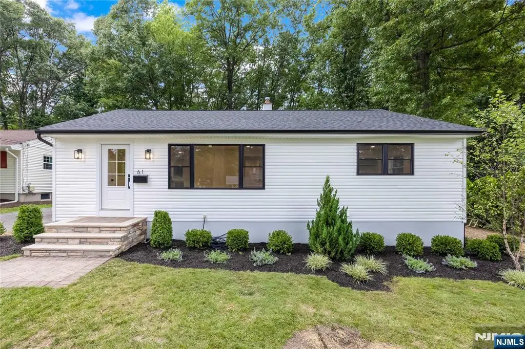 61 Mackay Avenue, Waldwick, NJ 07463 - #1