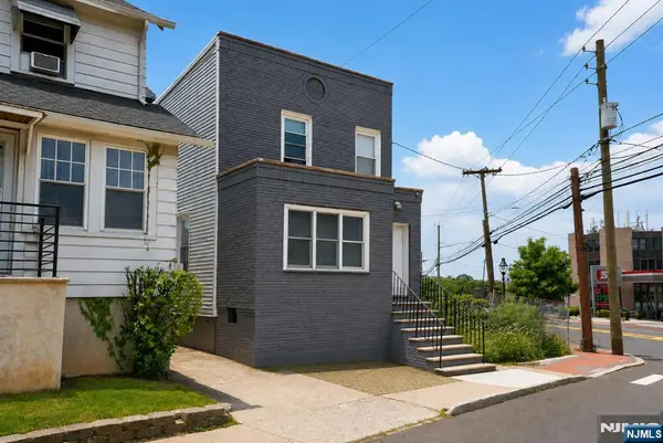 3 Laurel Avenue, Maplewood, NJ 07040