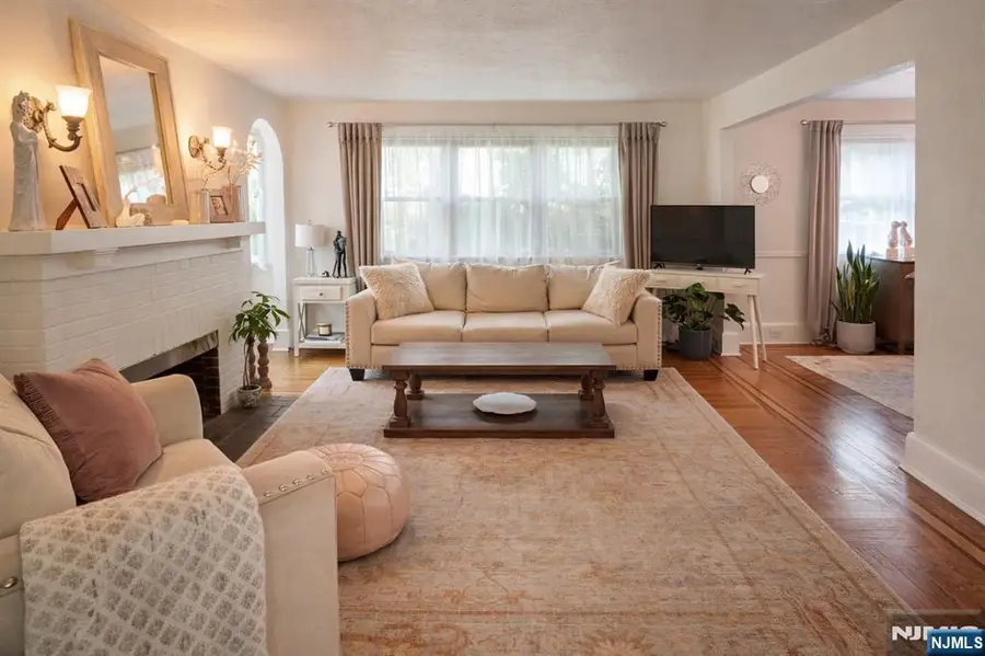274 W Englewood Avenue, Teaneck, NJ 07666 - #3