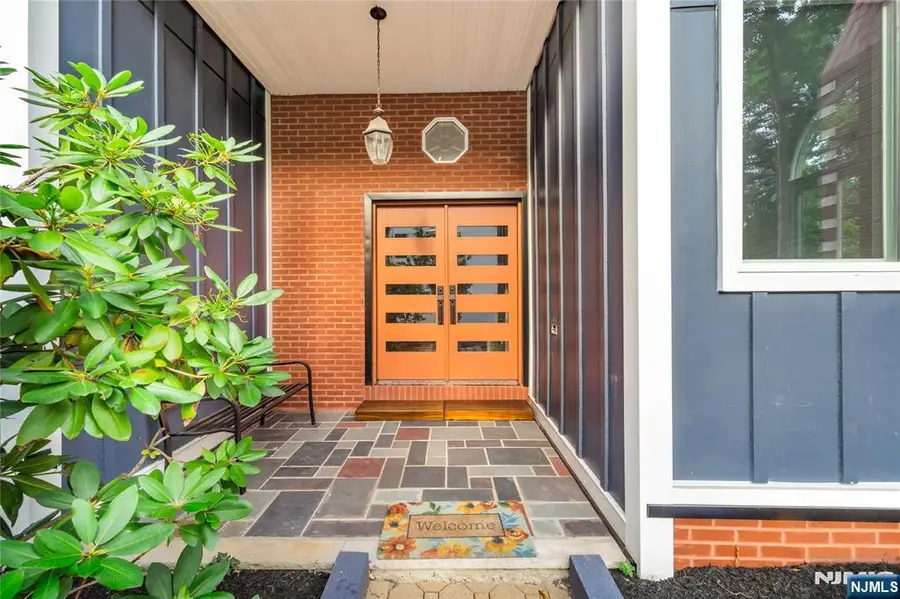 12 Haring Drive, Old Tappan, NJ 07675 - #3