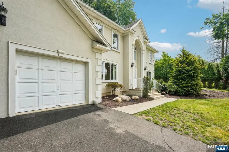54 Church Lane, Wayne, NJ 07470 - #3
