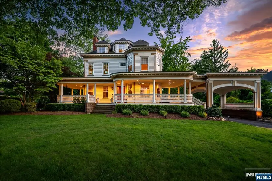640 Ridgewood Avenue, Ridgewood, NJ 07450 - #3
