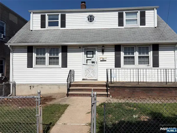 391 Macarthur Avenue, Garfield, NJ 07026
