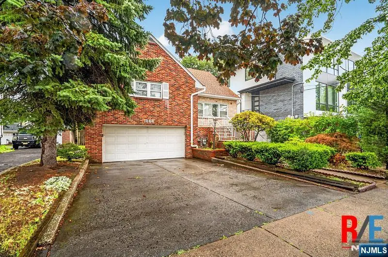 1068 Anderson Avenue, Fort Lee, NJ 07024 - #2