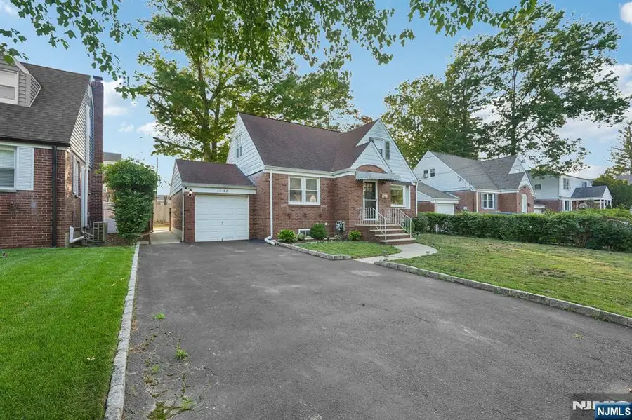 13-38 Hedman Place, Fair Lawn, NJ 07410 - #3