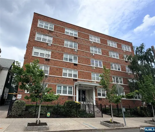 154 Bowers Street 2D, Jersey City, NJ 07307