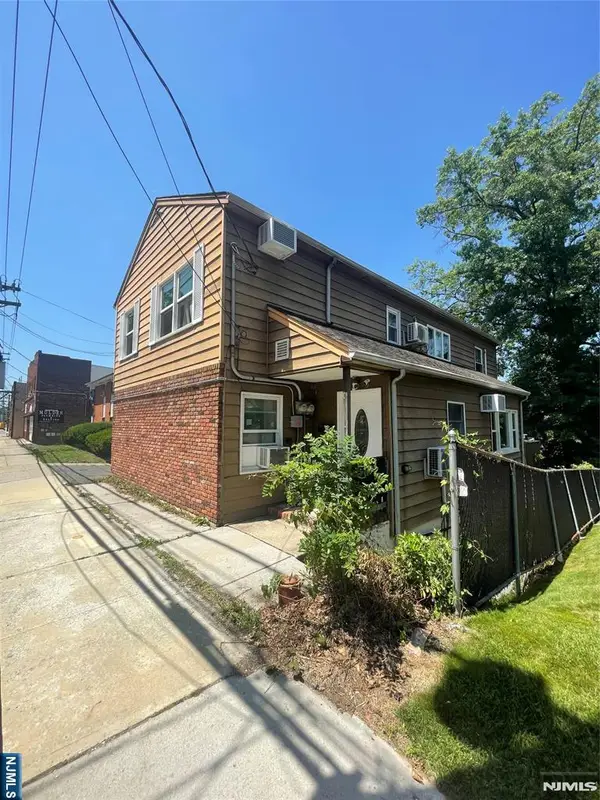 850 Palisade Avenue, Teaneck, NJ 07666