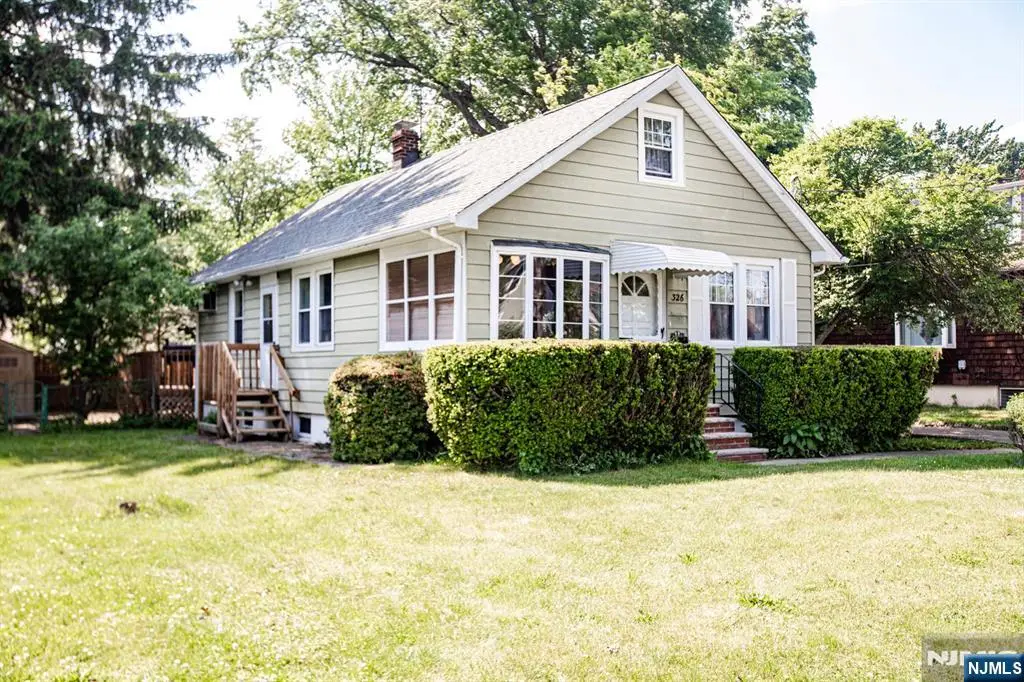 326 William Street, New Milford, NJ 07646 - #1