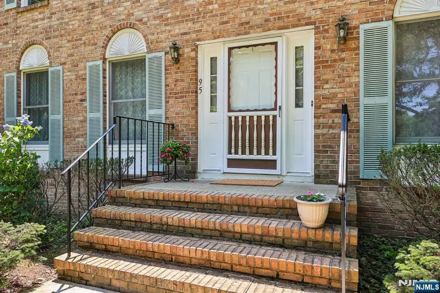 95 Turret Street, Park Ridge, NJ 07656 - #3