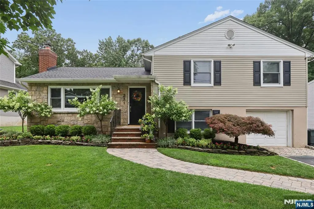 231 Canterbury Drive, Ramsey, NJ 07446 - #1