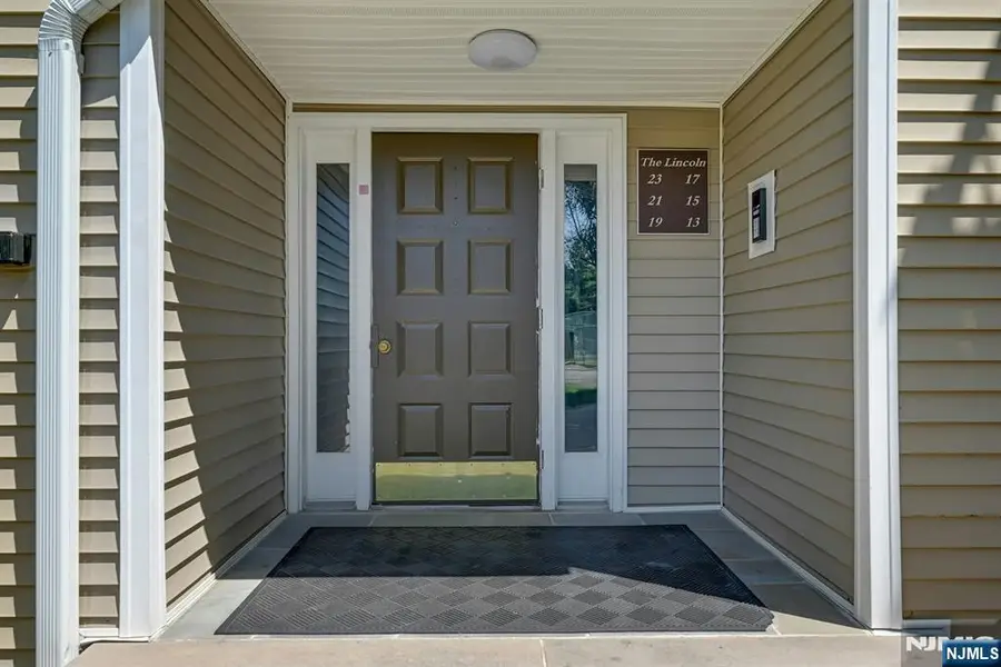 15 Presidential Drive 15, Englewood, NJ 07631 - #2