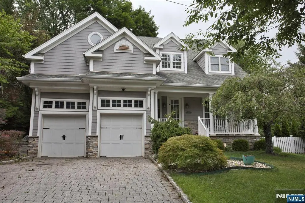 20 Wayne Avenue, River Edge, NJ 07661 - #1