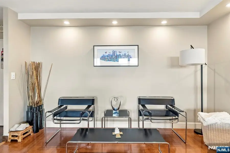 7855 Boulevard East 20F, North Bergen, NJ 07047 - #3