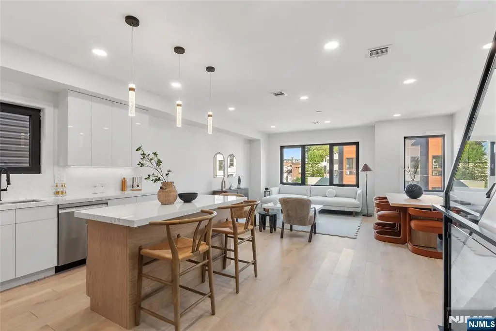 99 Van Horne Street 2, Jersey City, NJ 07304 - #1