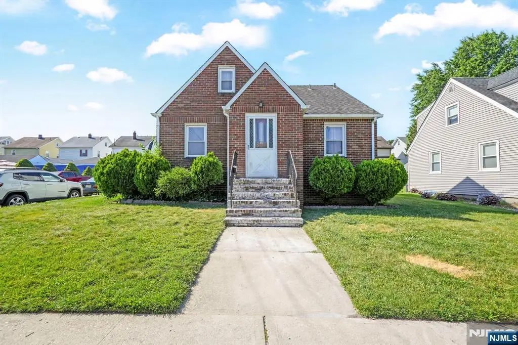 95 E 7th Street, Clifton, NJ 07011 - #1