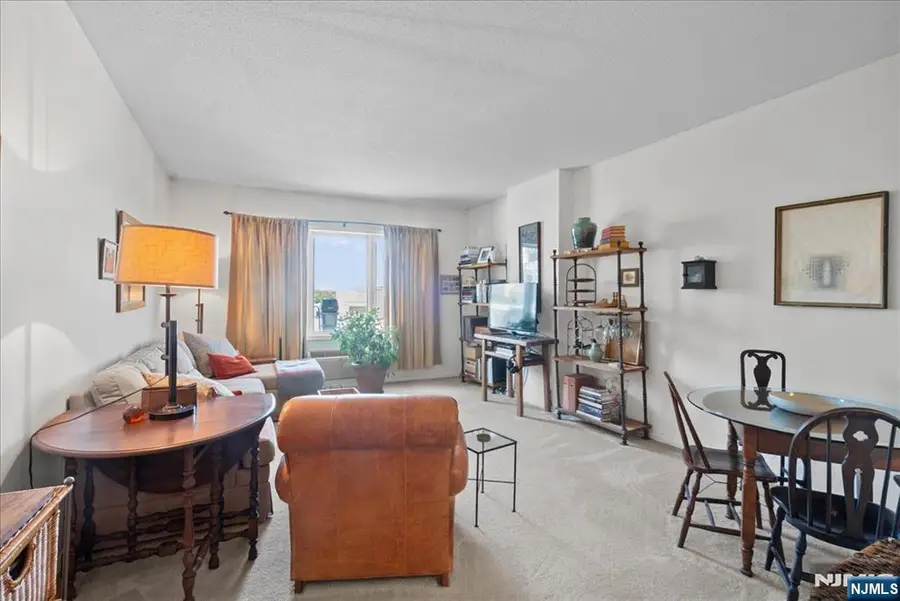 1104 City Place, Edgewater, NJ 07020 - #3