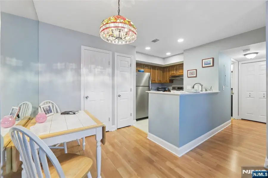 20 Sage Court, Bedminster, NJ 07921 - #3