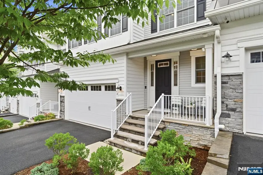 17 Cypress Lane, Cedar Grove, NJ 07009 - #2