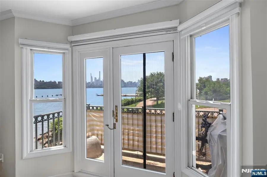 123 The Promenade 123, Edgewater, NJ 07020 - #3