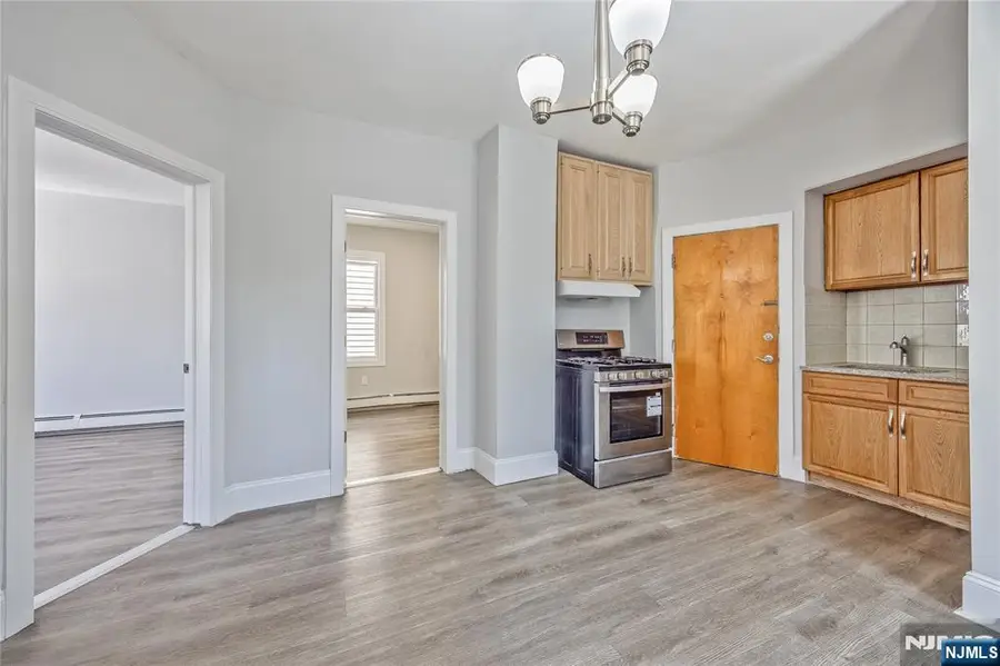 9 Vreeland Avenue, Passaic, NJ 07055 - #3