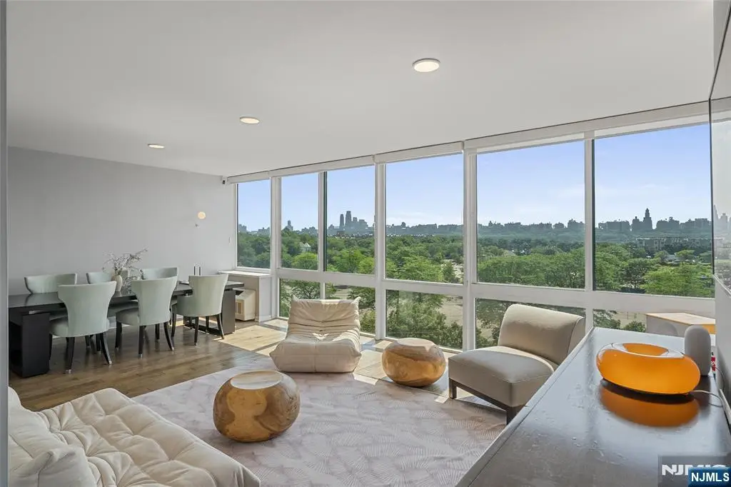 618 Hudson Park, Edgewater, NJ 07020 - #1
