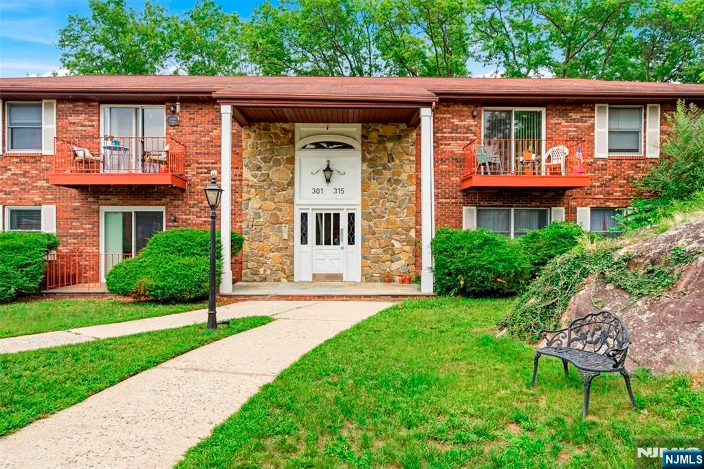 315 Ringwood Avenue, Pompton Lakes, NJ 07442 - #1