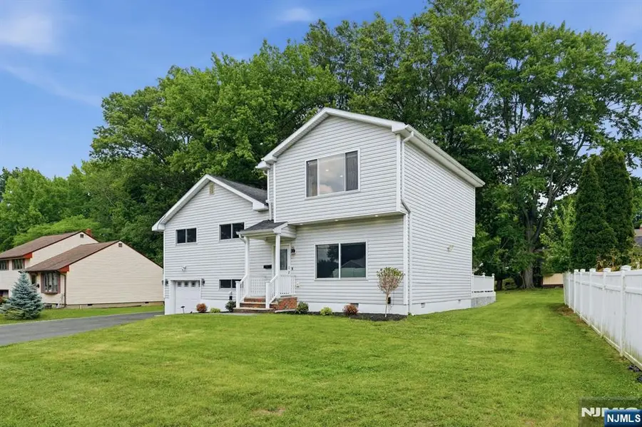 21 John Place, Cedar Grove, NJ 07009 - #2