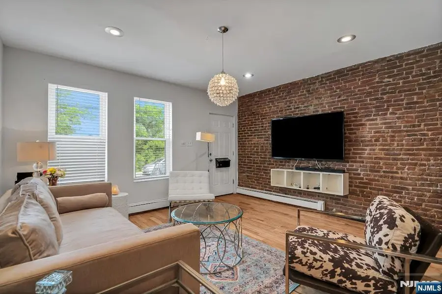 112 9th Avenue, Newark, NJ 07107 - #3