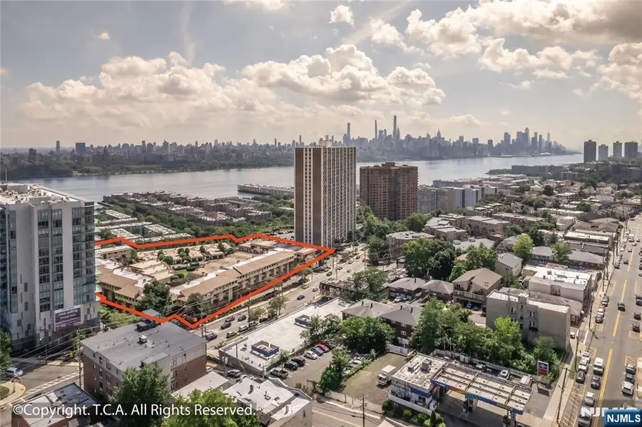 300 Gorge Road 1, Cliffside Park, NJ 07010 - #2
