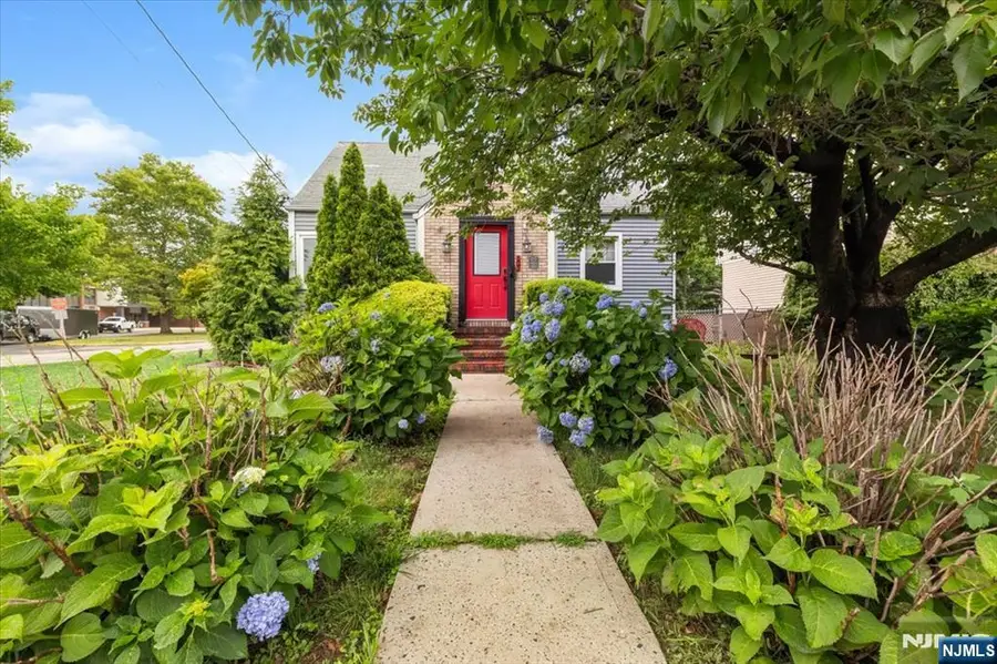 1-07 Lyons Avenue, Fair Lawn, NJ 07410 - #3