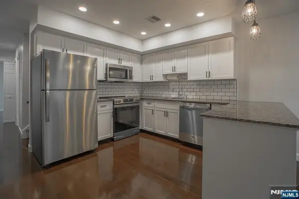 31 Fairmount Avenue 6A, Hackensack, NJ 07601