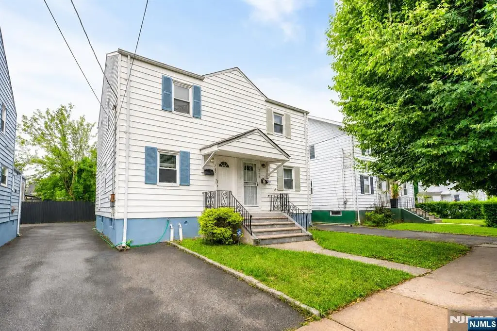 247 16th Street, Bloomfield, NJ 07003 - #1