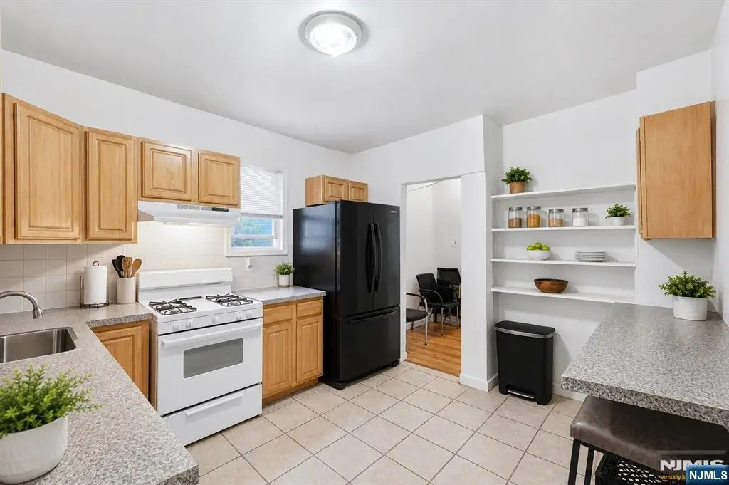 17 Highland Terrace, Irvington, NJ 07111 - #1