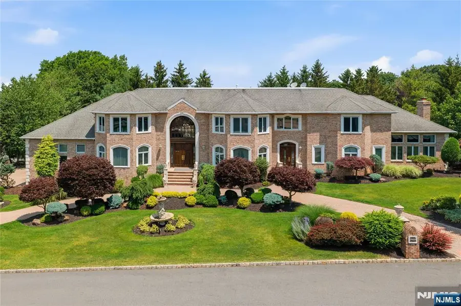1 Wimbledon Court, Cedar Grove, NJ 07009 - #2