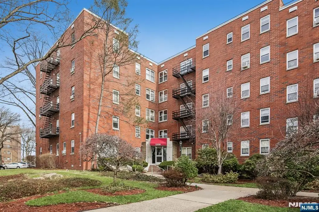 2350 Linwood Avenue 4E, Fort Lee, NJ 07024 - #1