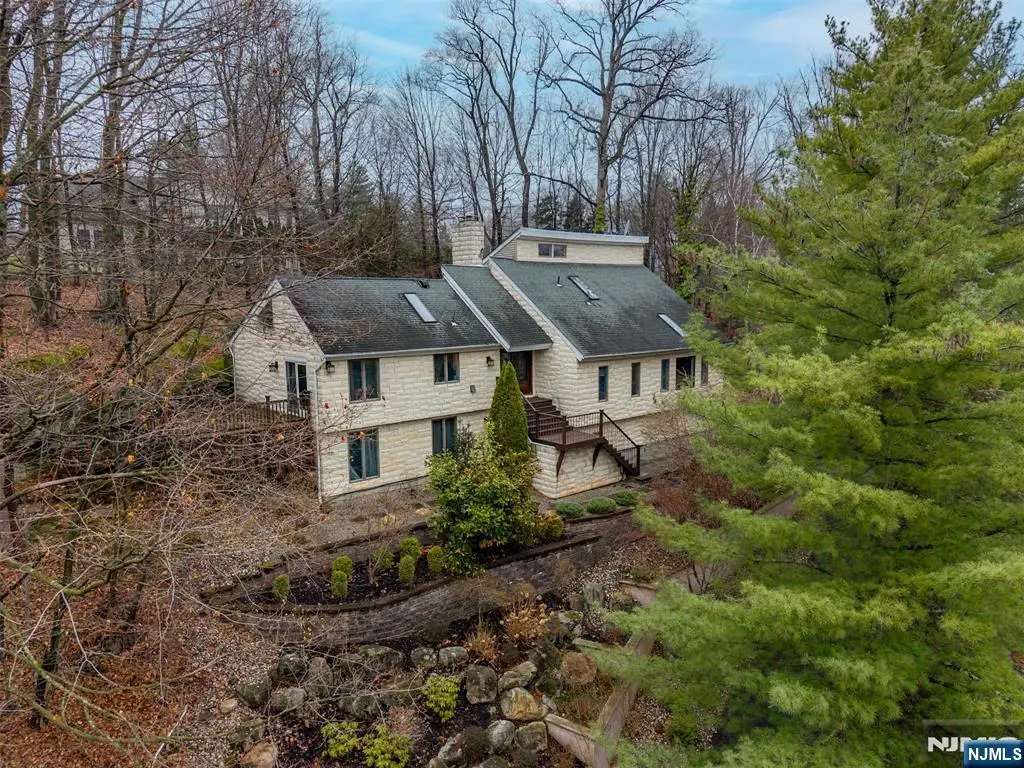 37 Berkshire Road, Woodcliff Lake, NJ 07677 - #1