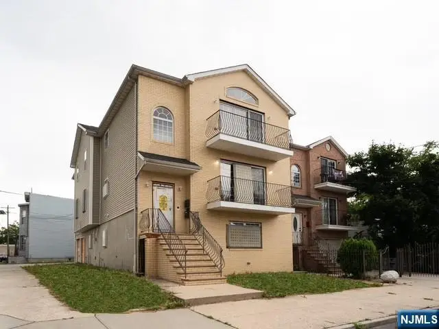 26-28 Mount Pleasant Avenue, Newark, NJ 07104 - #2
