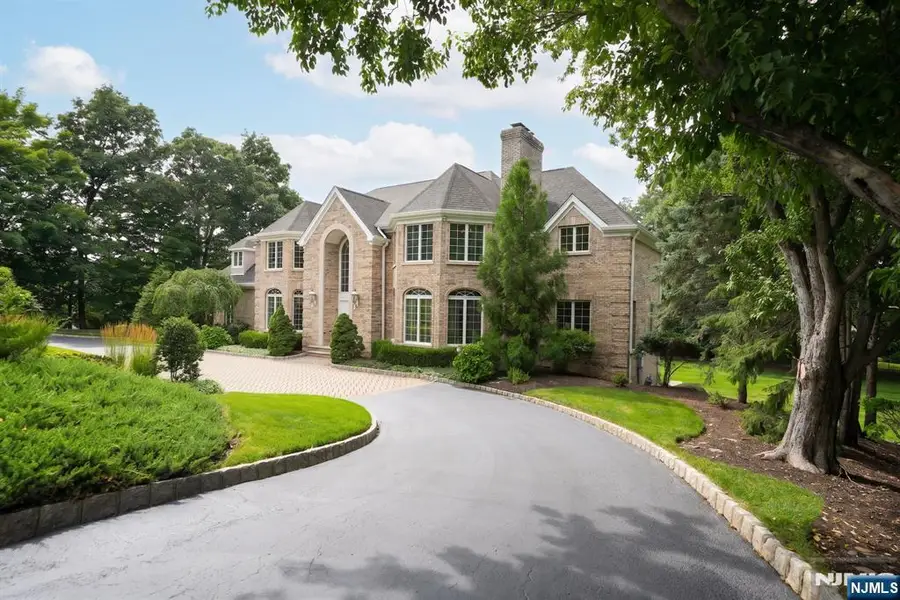 817 Peach Tree Lane, Franklin Lakes, NJ 07417 - #2