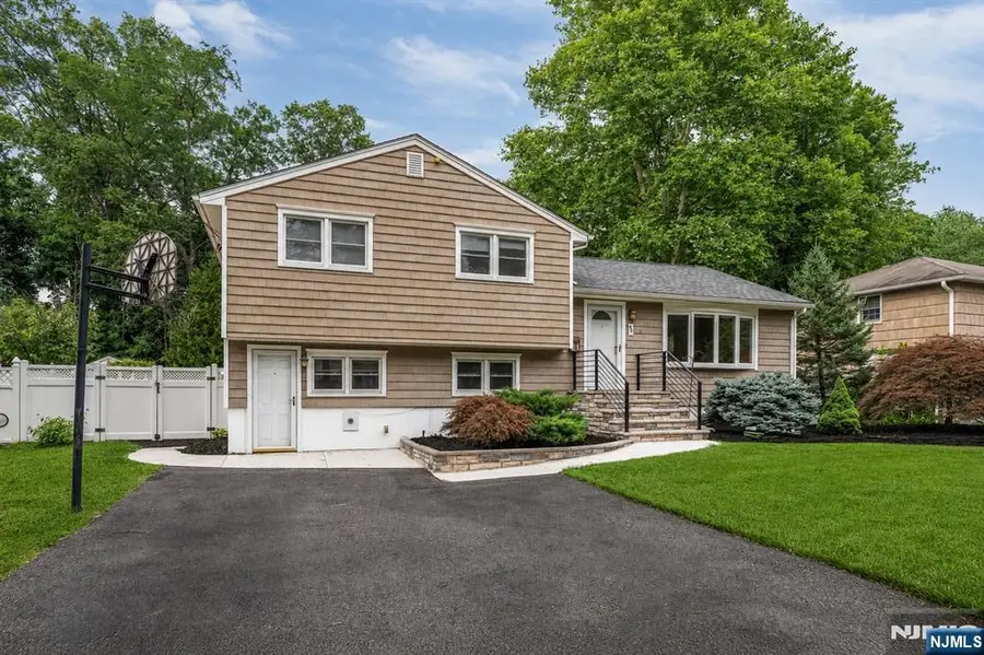 45 Jay Drive, Paramus, NJ 07652 - #2
